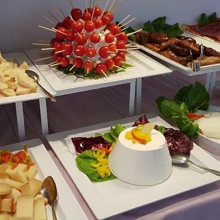 Chic Hotel 3*